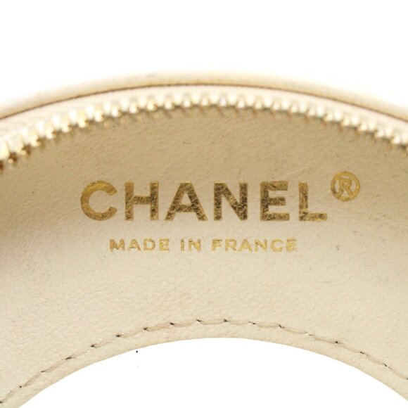 Pre-Owned *RARE, VINTAGE* Chanel La Pausa Lifesaver Crossbody Bag in Black/White - Picture 10 of 15